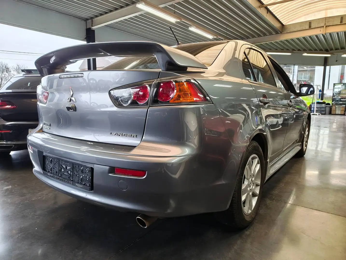 Mitsubishi Lancer 1.8i *SPOILER*CAMERA*ECRAN*ROCKFORD* Gri - 2