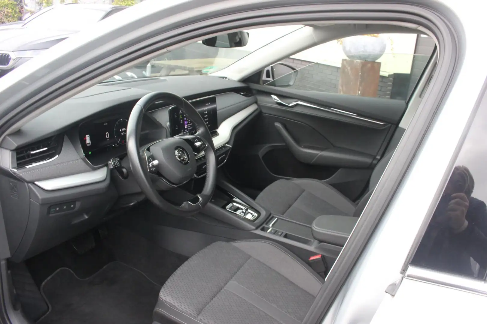 Skoda Octavia Combi 1.4 TSI iV Style | Head-up | Memorystoelen | Argent - 2