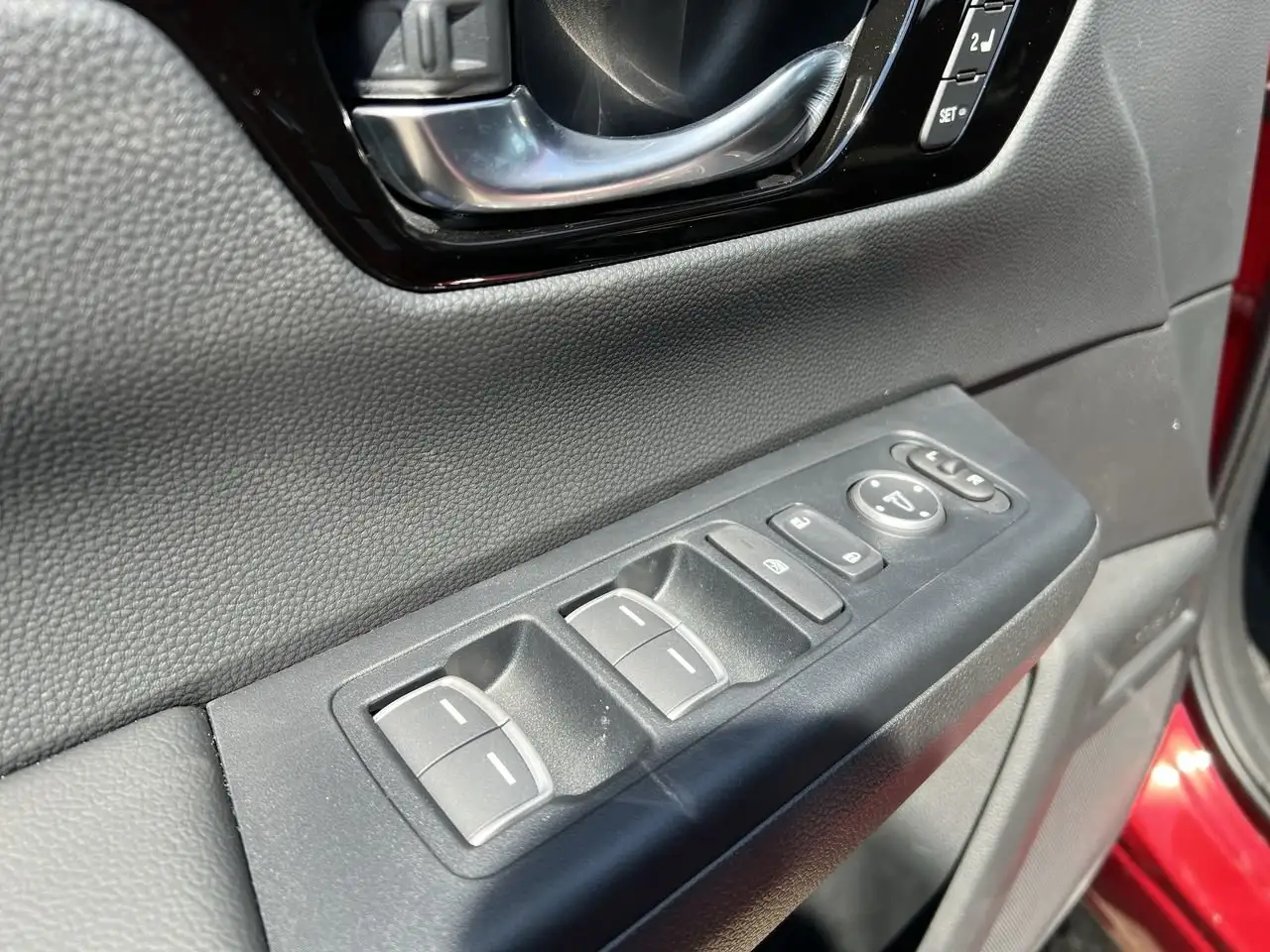 Honda CR-V photo Honda CR-V