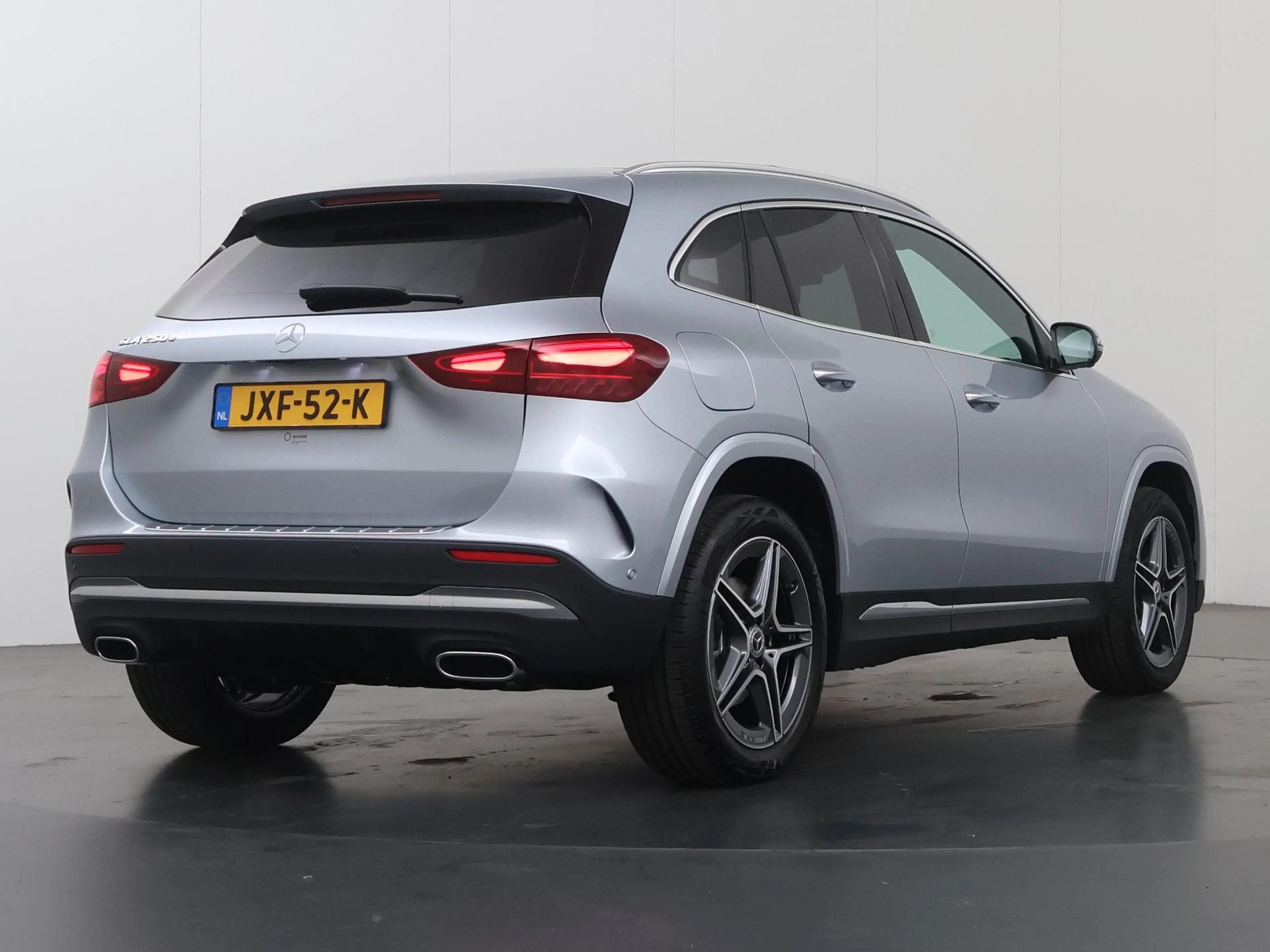Mercedes-Benz GLA 250 e Business Solution AMG | Trekhaak | Memory | Head — photo 2