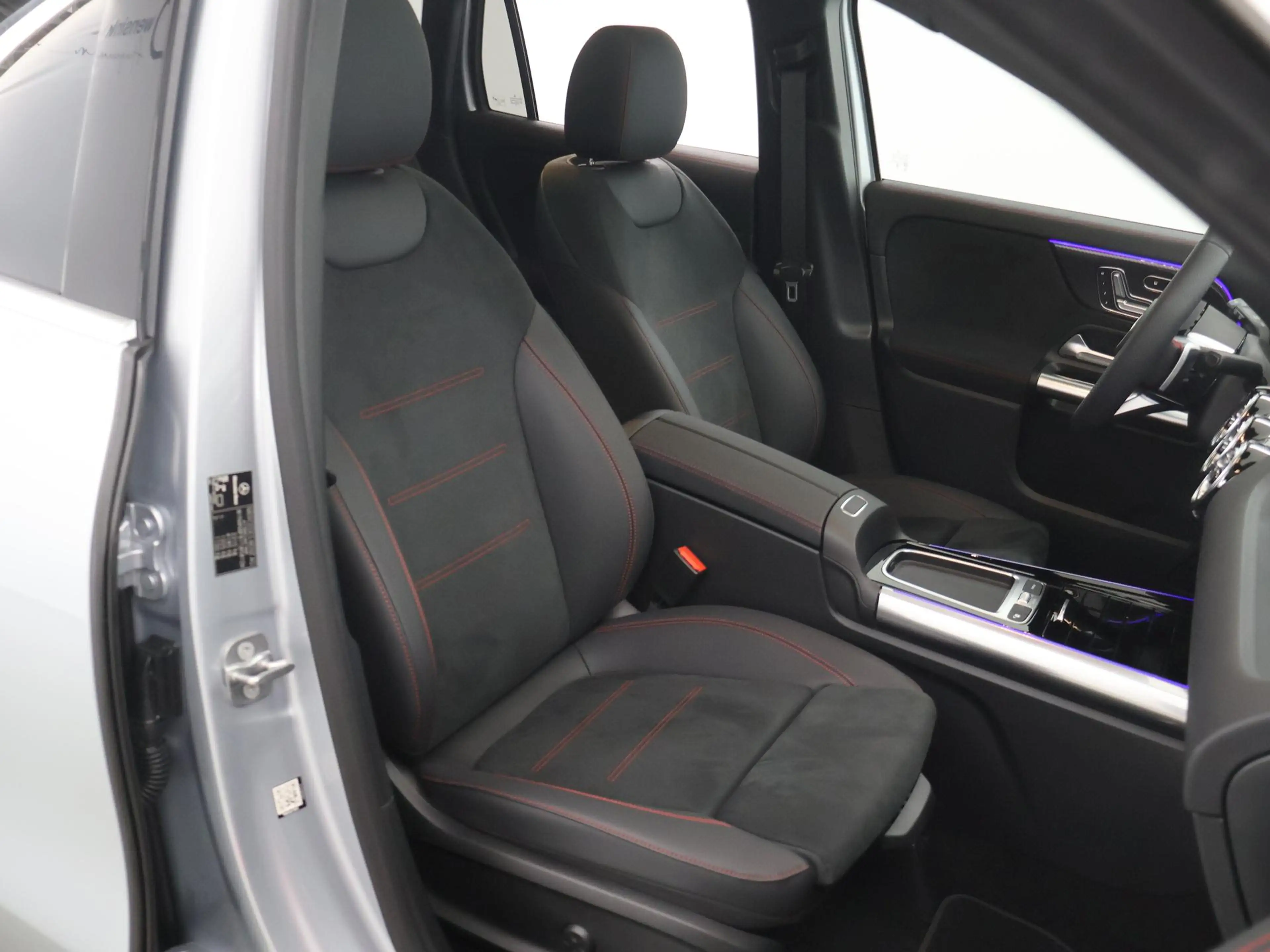 Mercedes-Benz GLA 250 e Business Solution AMG | Trekhaak | Memory | Head — photo 10