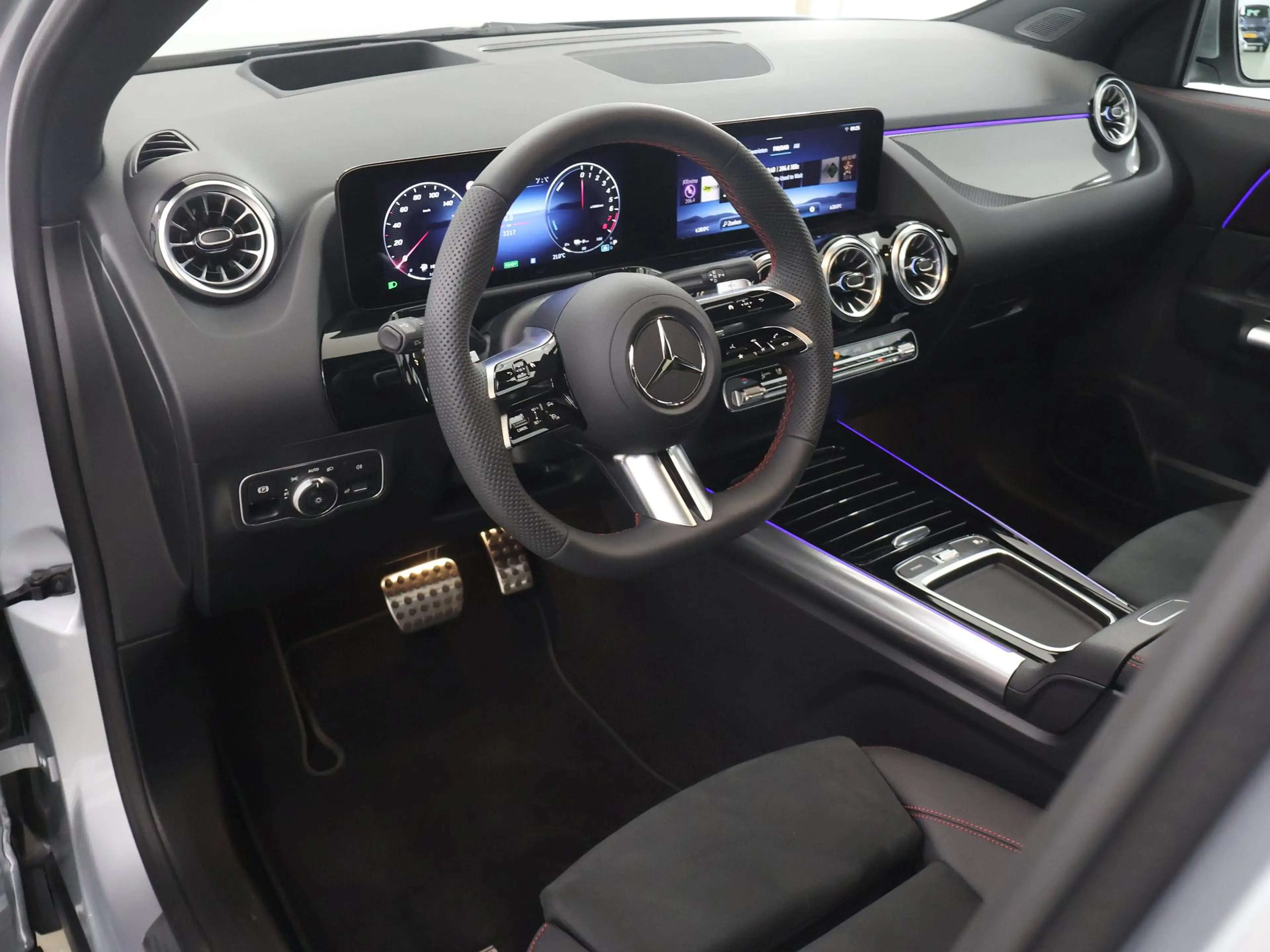 Mercedes-Benz GLA 250 e Business Solution AMG | Trekhaak | Memory | Head — photo 7