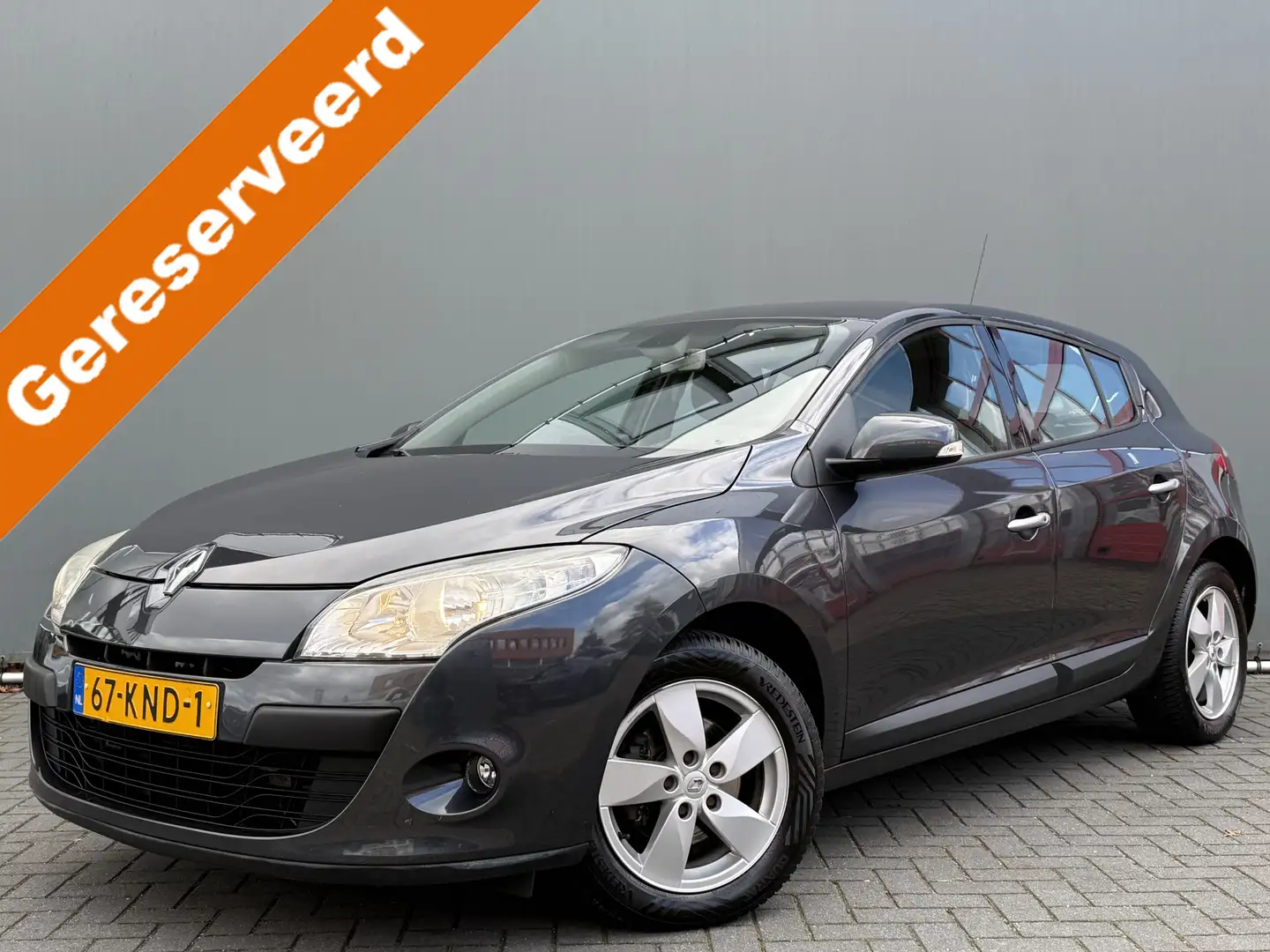 Renault Megane BWJ 2010 2.0 Dynamique AUTOMAAT | TREKHAAK | NAVI Gris - 1