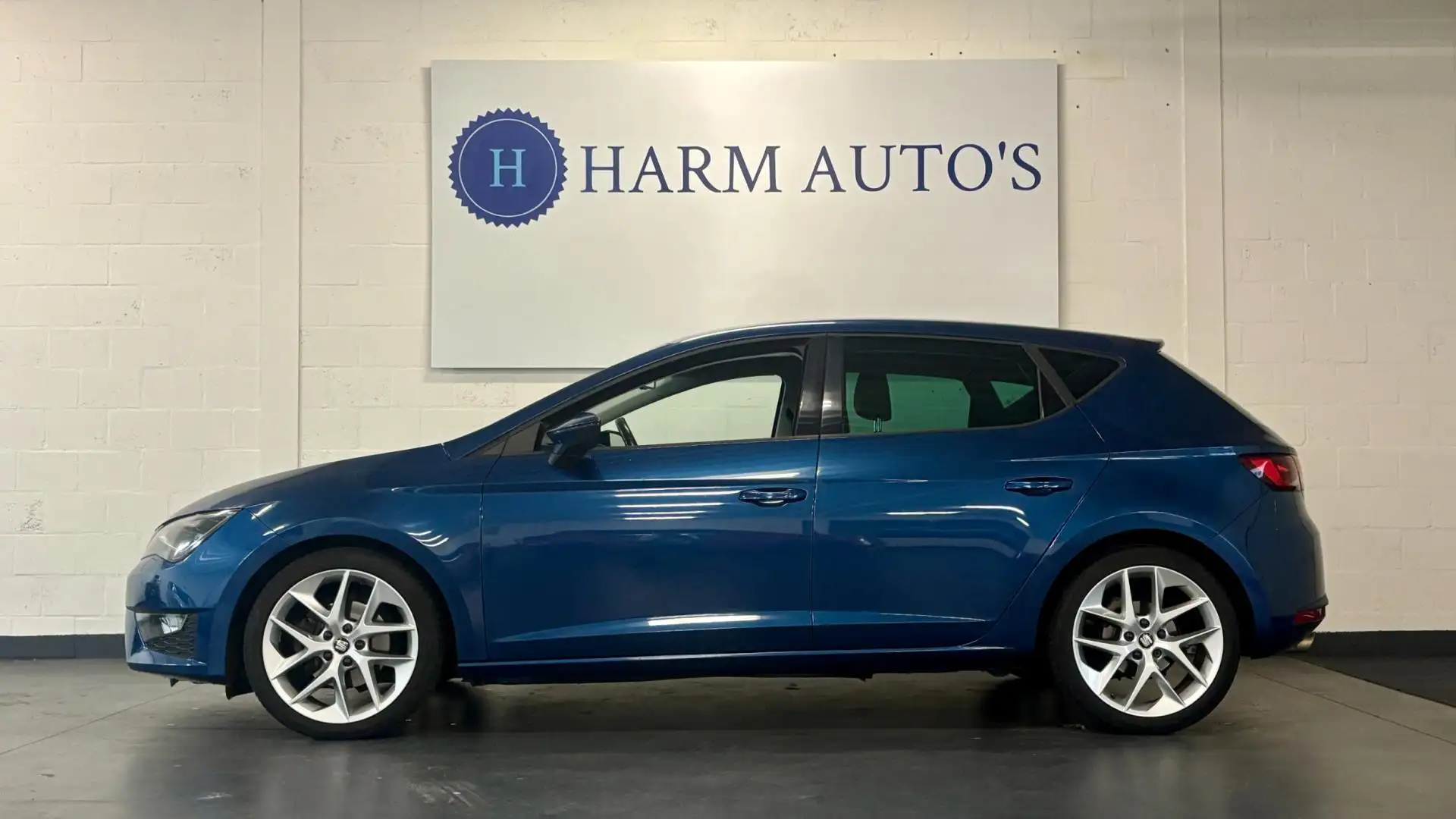 SEAT Leon 1.4 TSI FR 150PK Navi / LED / PDC / Cruise / Clima Blauw - 2