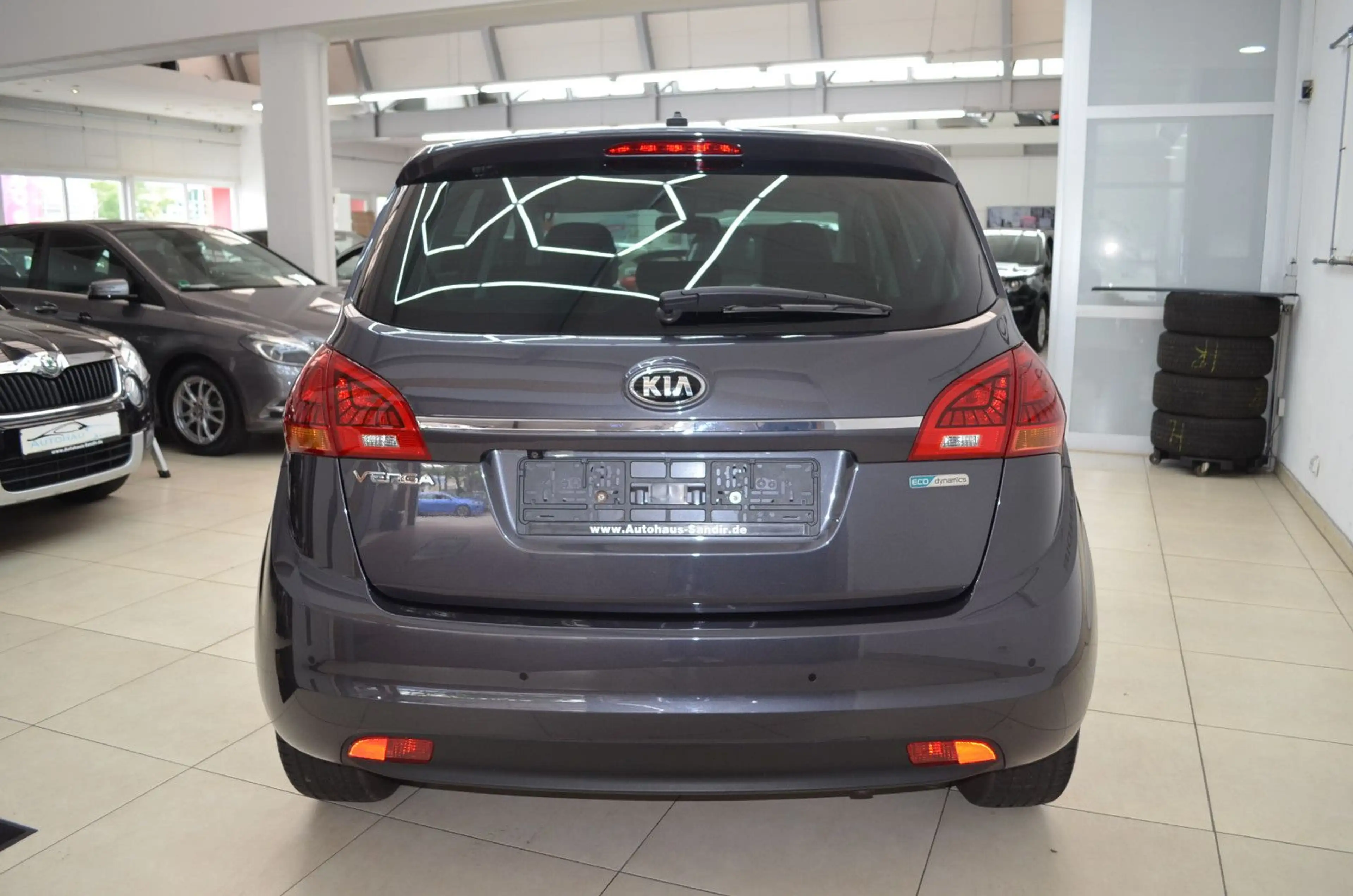 Kia Venga Dream Team 1.4 ~ Leder~Navi~Cam~Keyless — photo 5
