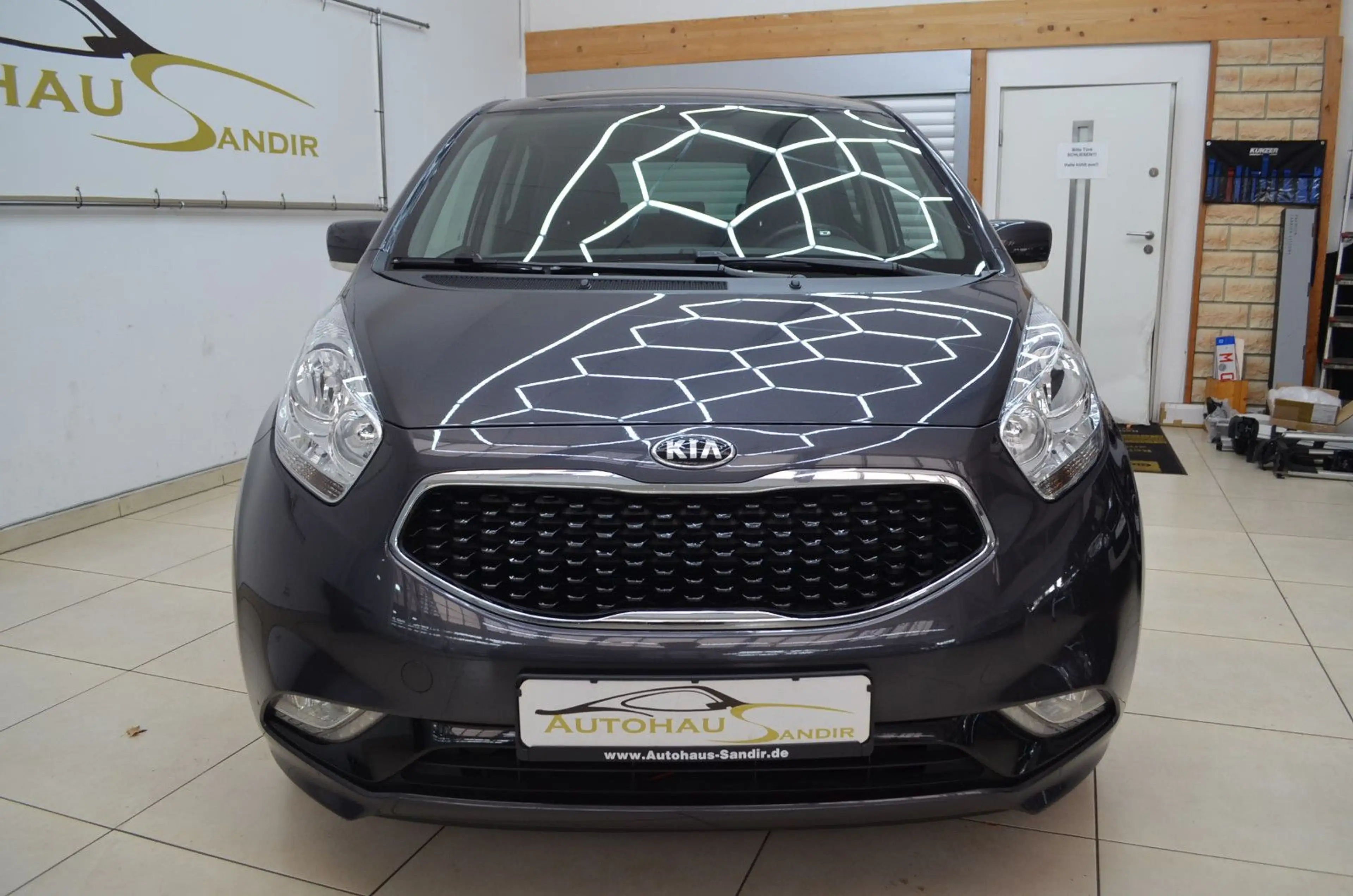 Kia Venga Dream Team 1.4 ~ Leder~Navi~Cam~Keyless — photo 3