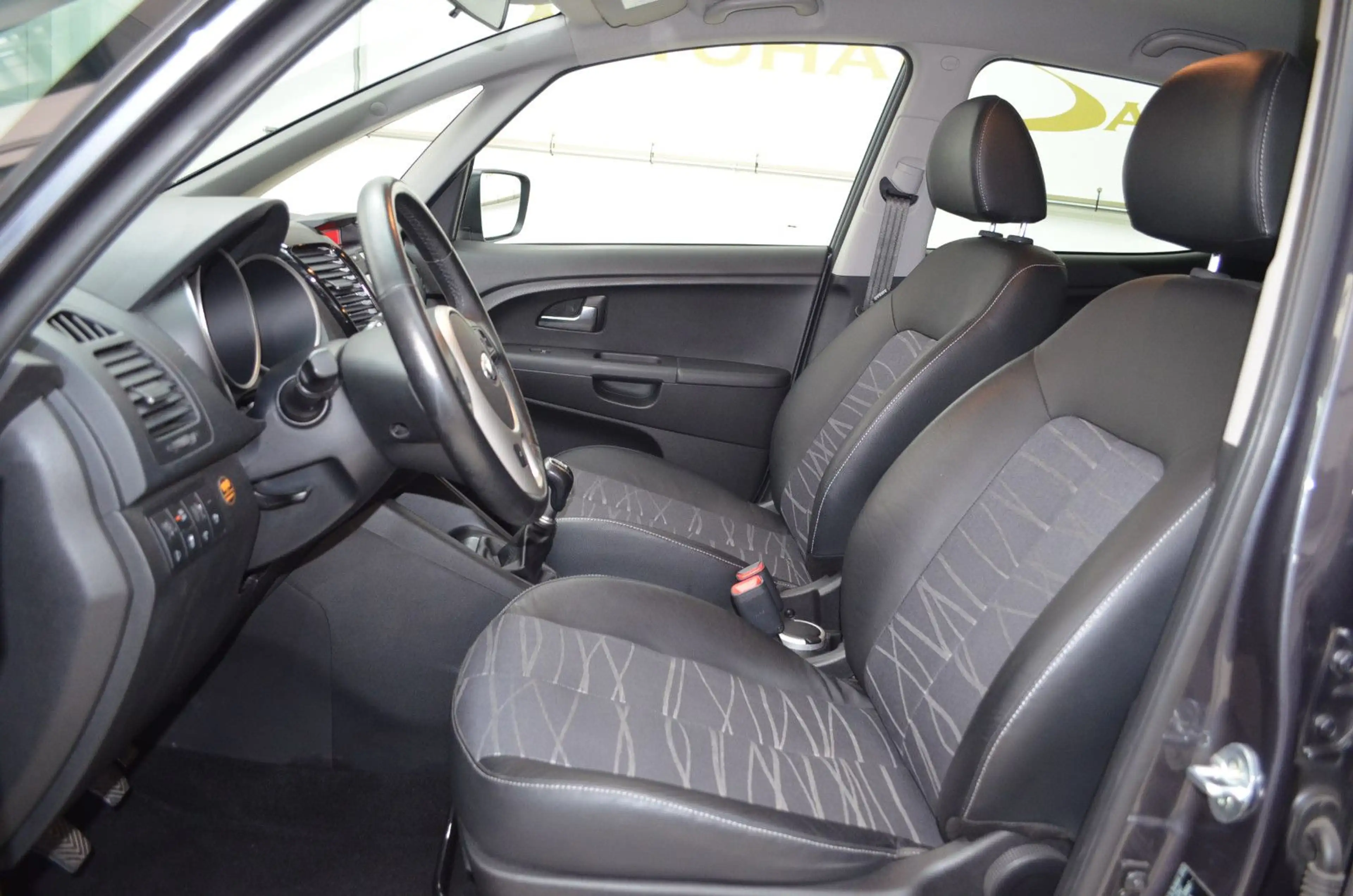 Kia Venga Dream Team 1.4 ~ Leder~Navi~Cam~Keyless — photo 10