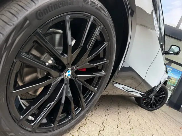 BMW X5 X5 view 3