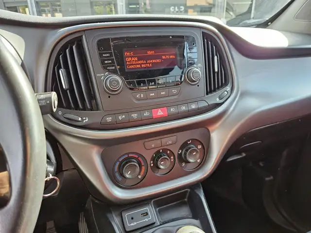 Fiat Doblo view 14