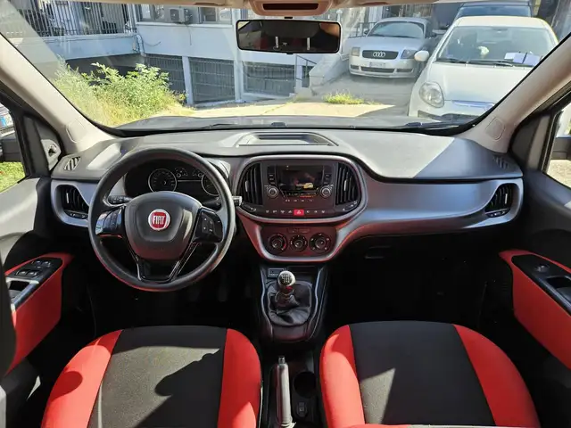 Fiat Doblo view 9