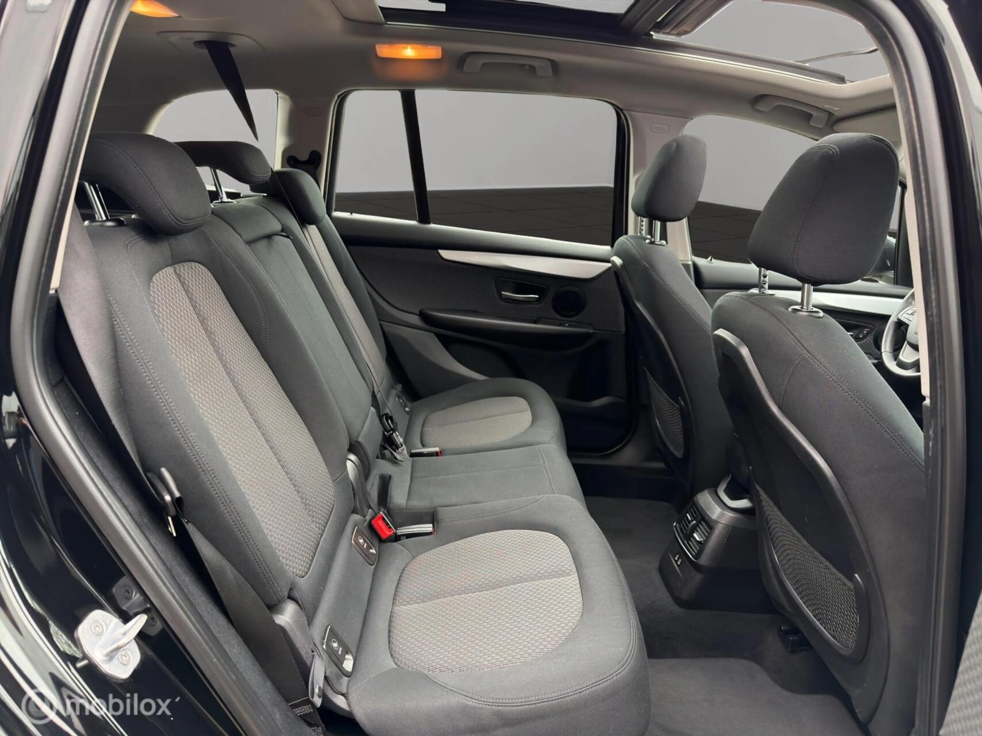 BMW 218 2-serie Gran Tourer 218i Executive / Panoramadak — photo 8