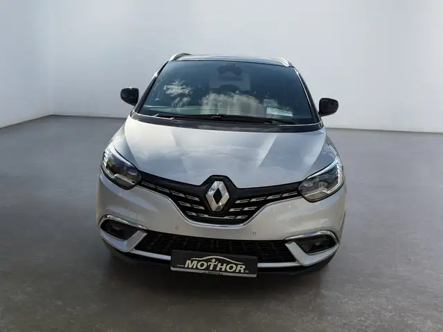 Renault Grand Scenic view 6