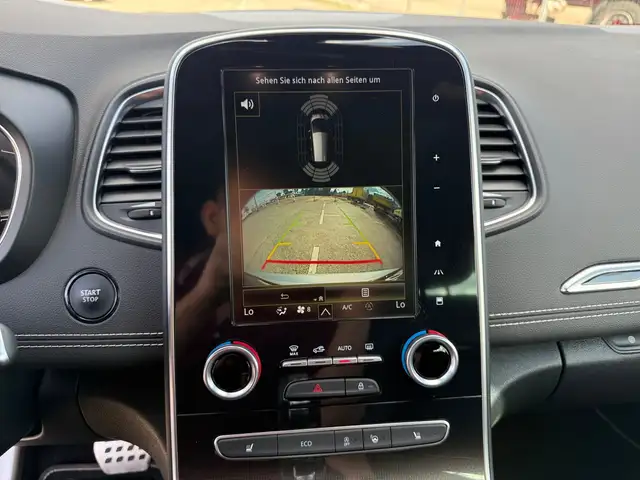 Renault Grand Scenic view 13