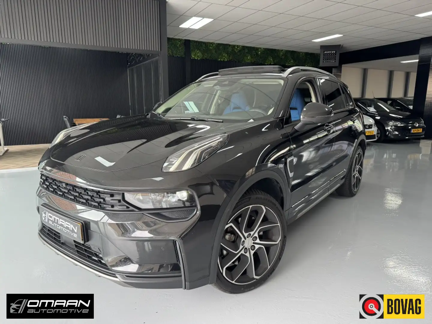 Lynk & Co 1 1.5 PANO 360 261PK BTW VOL! Чорний - 1