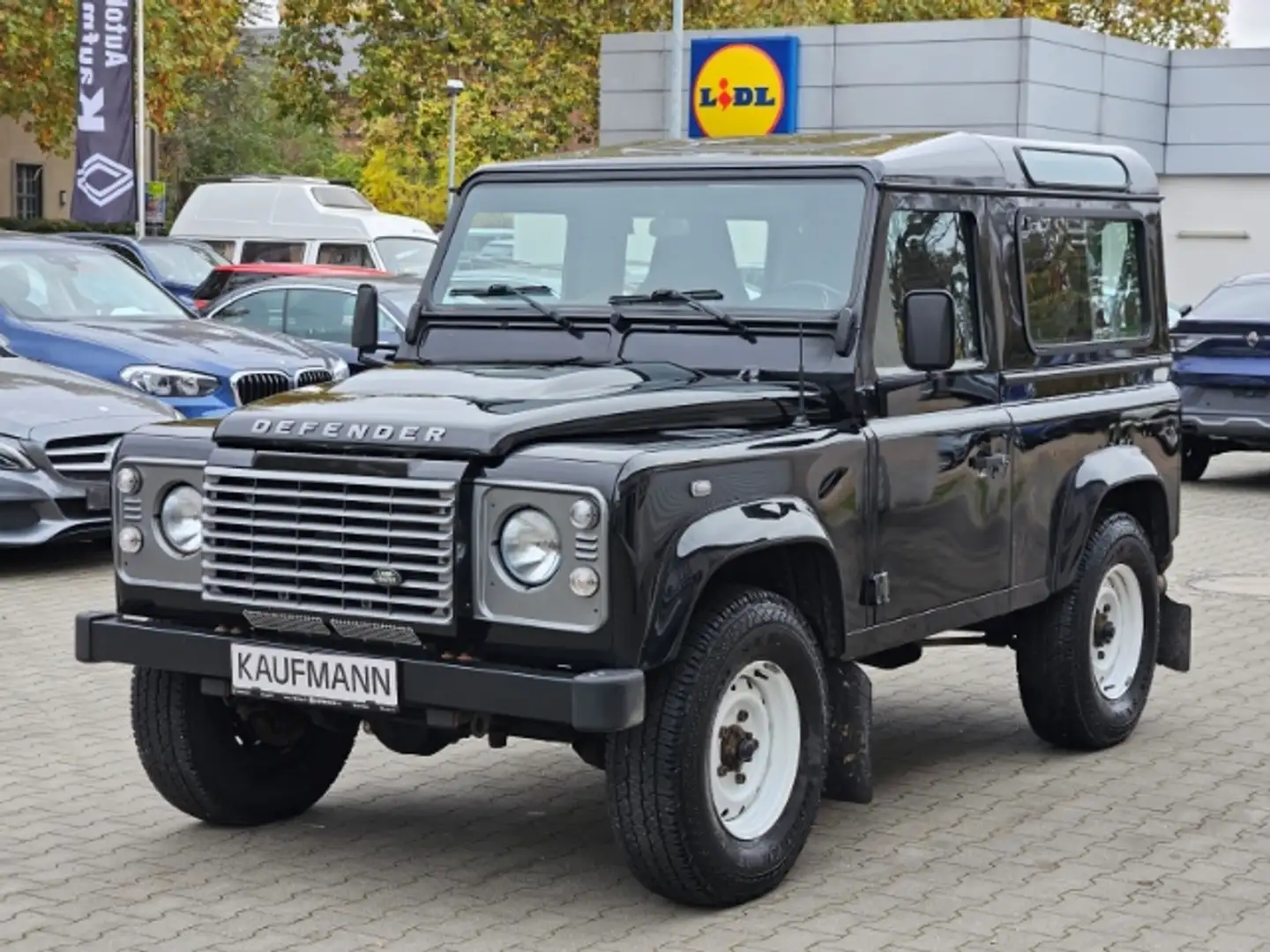 Land Rover Defender 90 E Station Wagon TD4 FAP  1. Hand Schwarz - 1