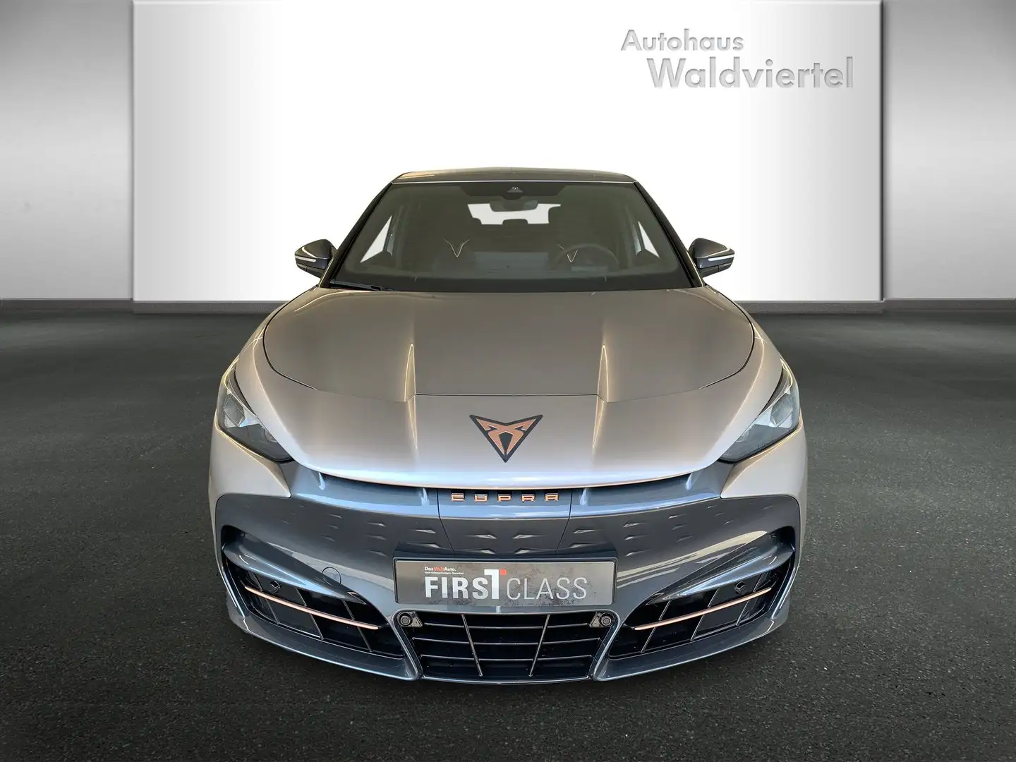 CUPRA Tavascan Alpha 210kW/286PS Braun - 2