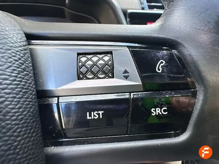 DS 7 Crossback 2020, foto 19