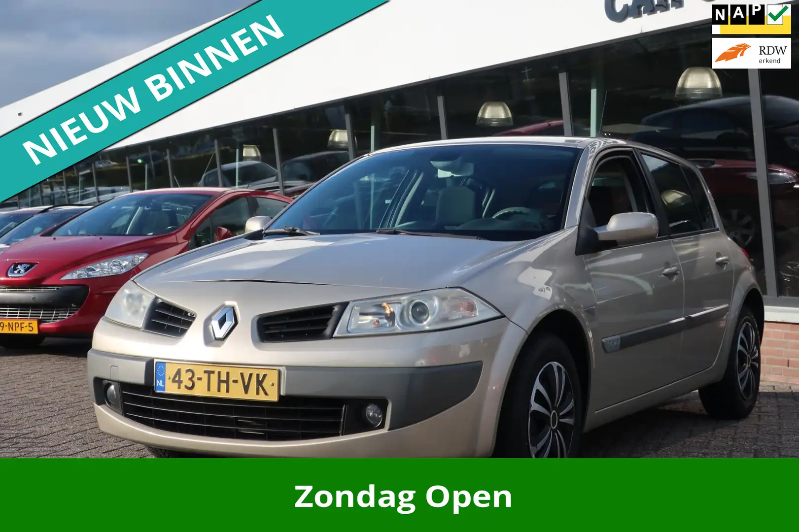 Renault Megane 1.6-16V Expression CLIMA_CRUIS_JAAR APK. Beige - 1