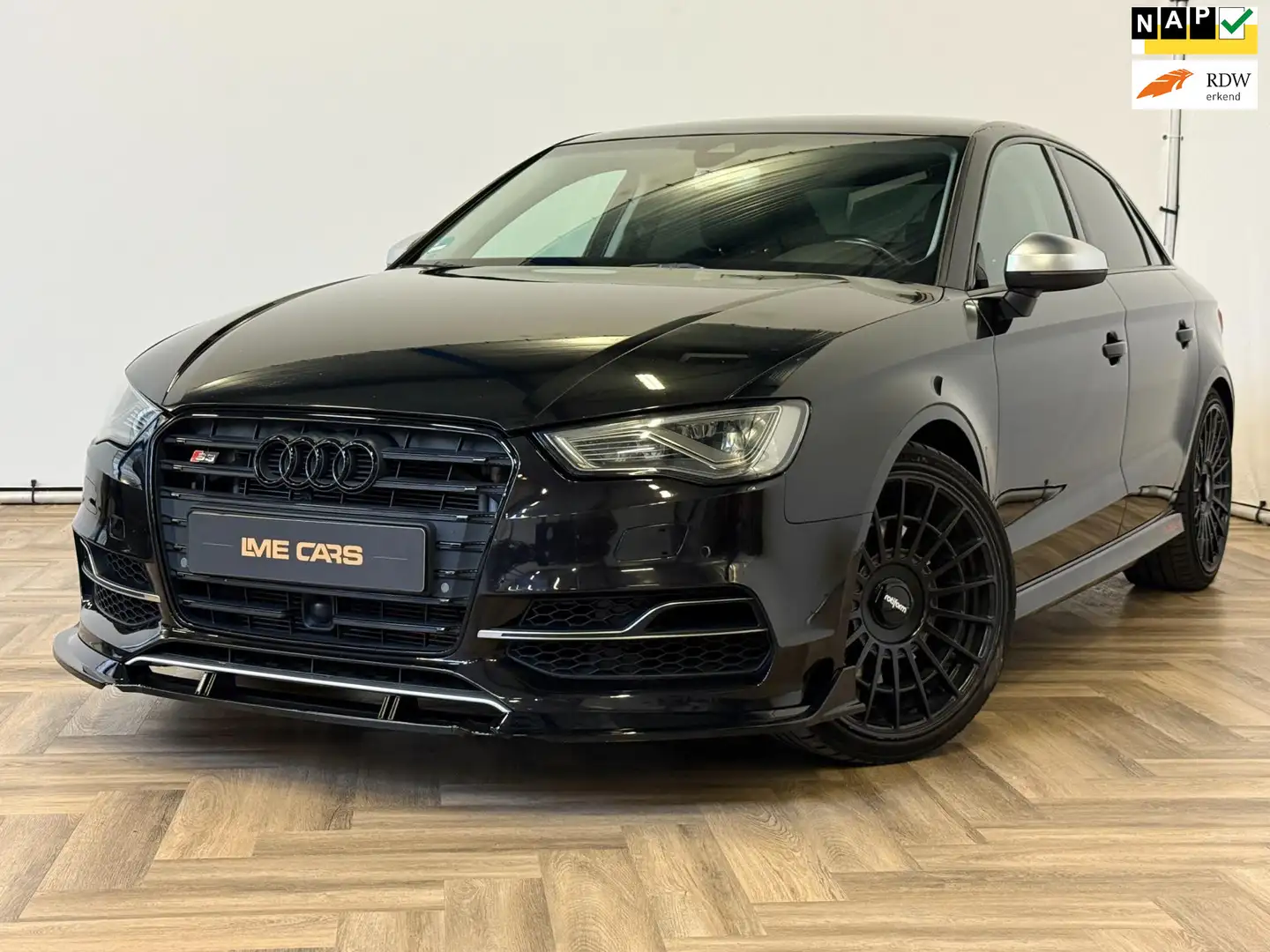 Audi A3 Limousine 2.0 TFSI S3 quattro Pro Line Plus, 301PK Black - 1
