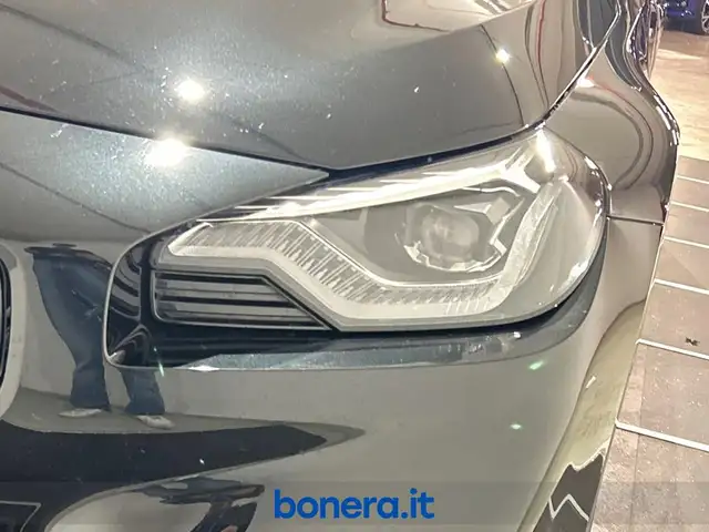 BMW M2 view 10