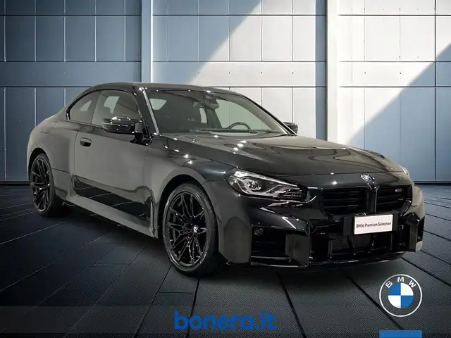 BMW M2 view 4