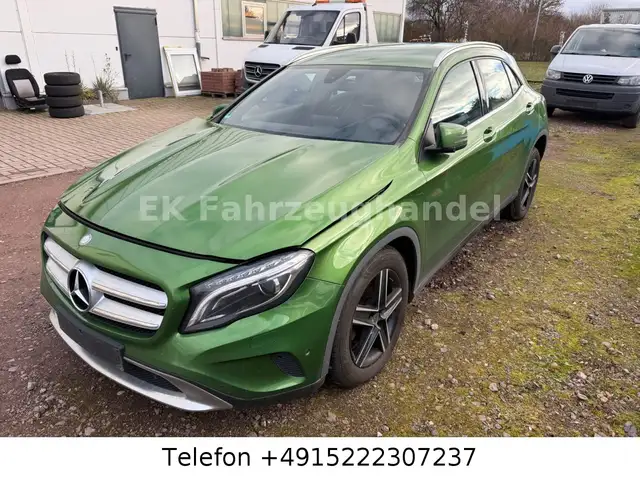 Mercedes-Benz GLA 200 CDI / d 4 Matic