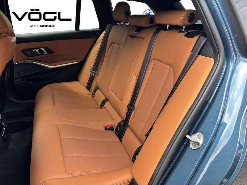 BMW 330 e xDrive Touring M Sportpaket Innovationspaket AHK — photo 9