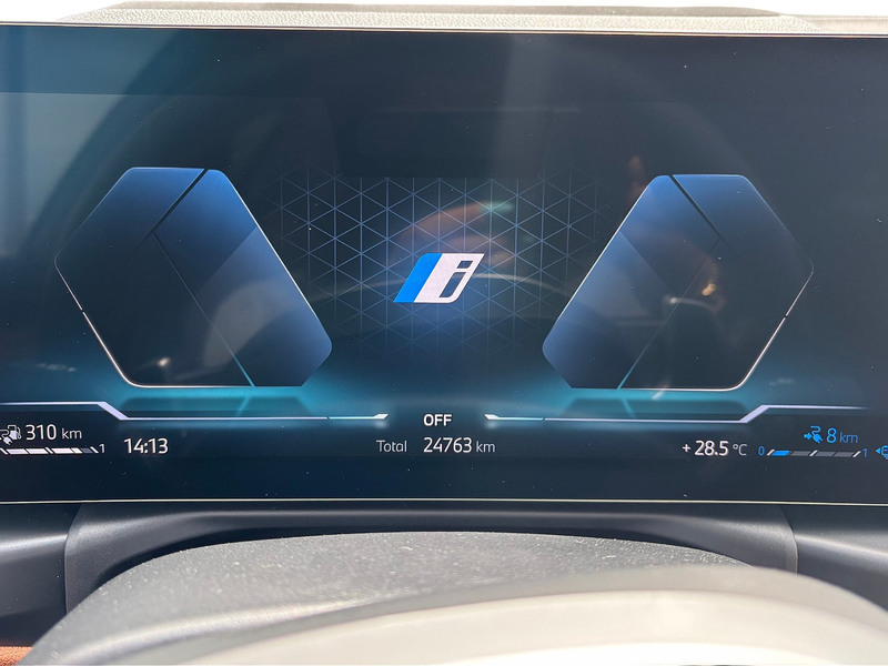 BMW 330 e xDrive Touring M Sportpaket Innovationspaket AHK — photo 8