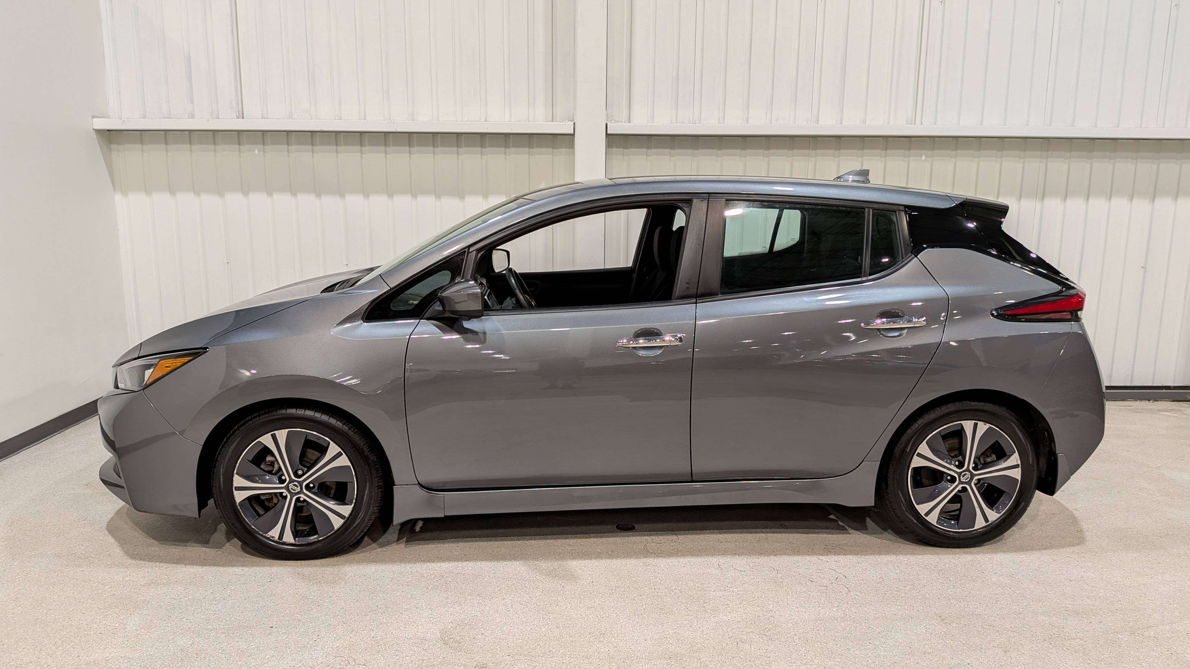 Nissan LEAF 2020