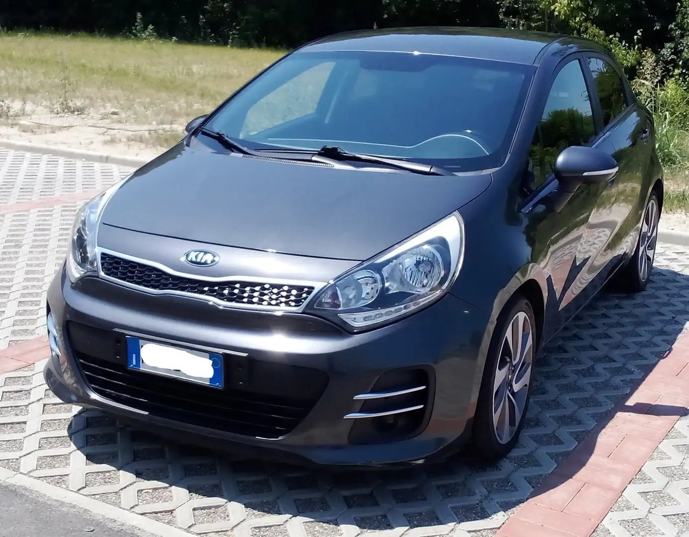 Kia Rio 5p 1.1 crdi Cool Grigio - 2