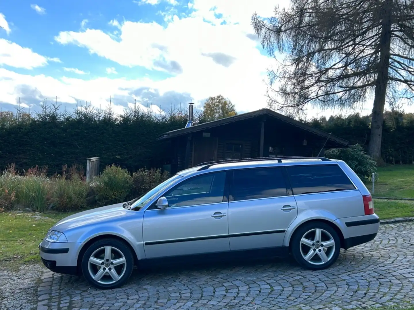 Volkswagen Passat Variant 2.0TDI 136PS,6Gang,AHK,Euro4 Silber - 2