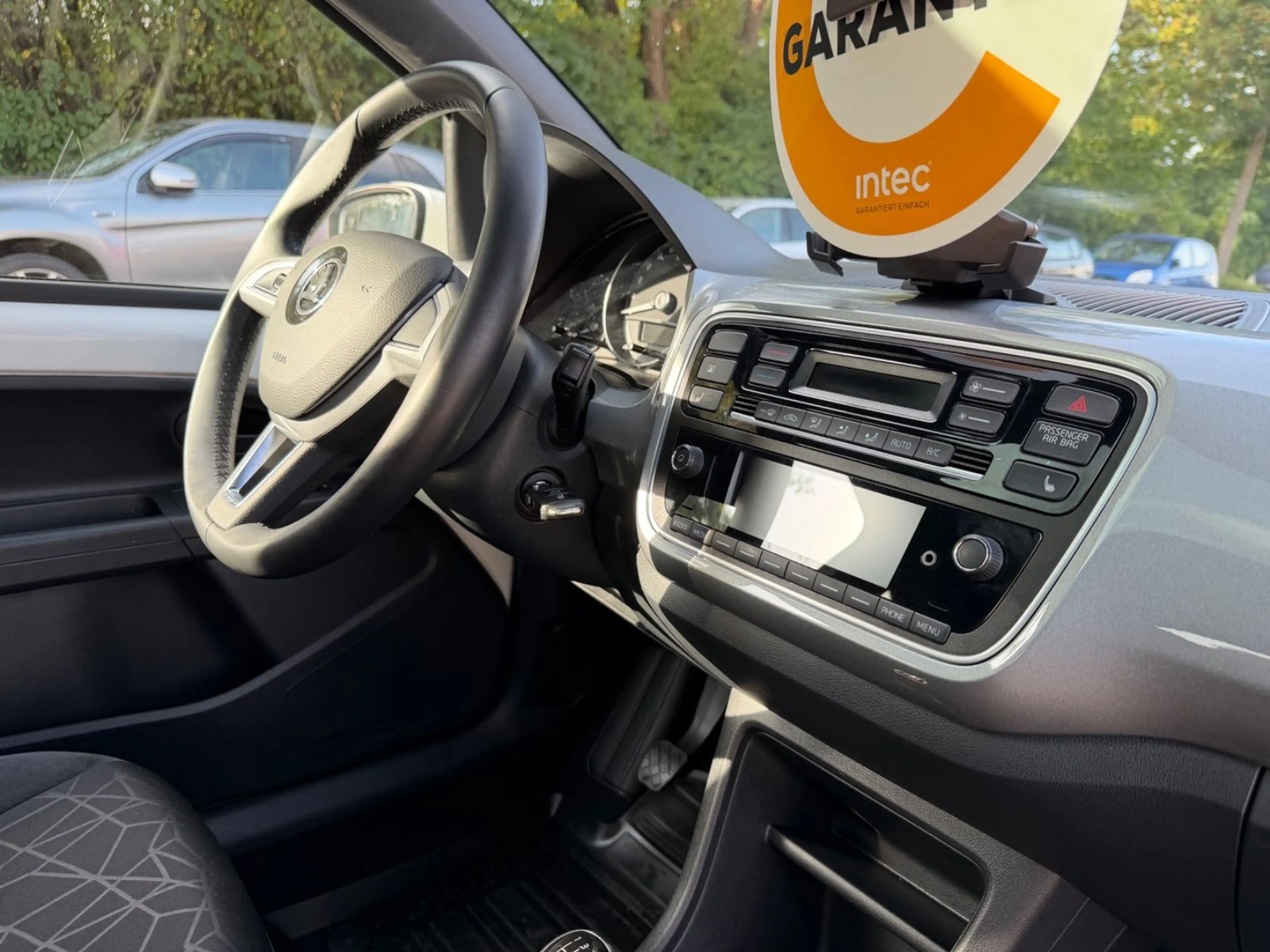 Skoda Citigo CLEVER Panorma TÜV/Service Neu Garantie — photo 13