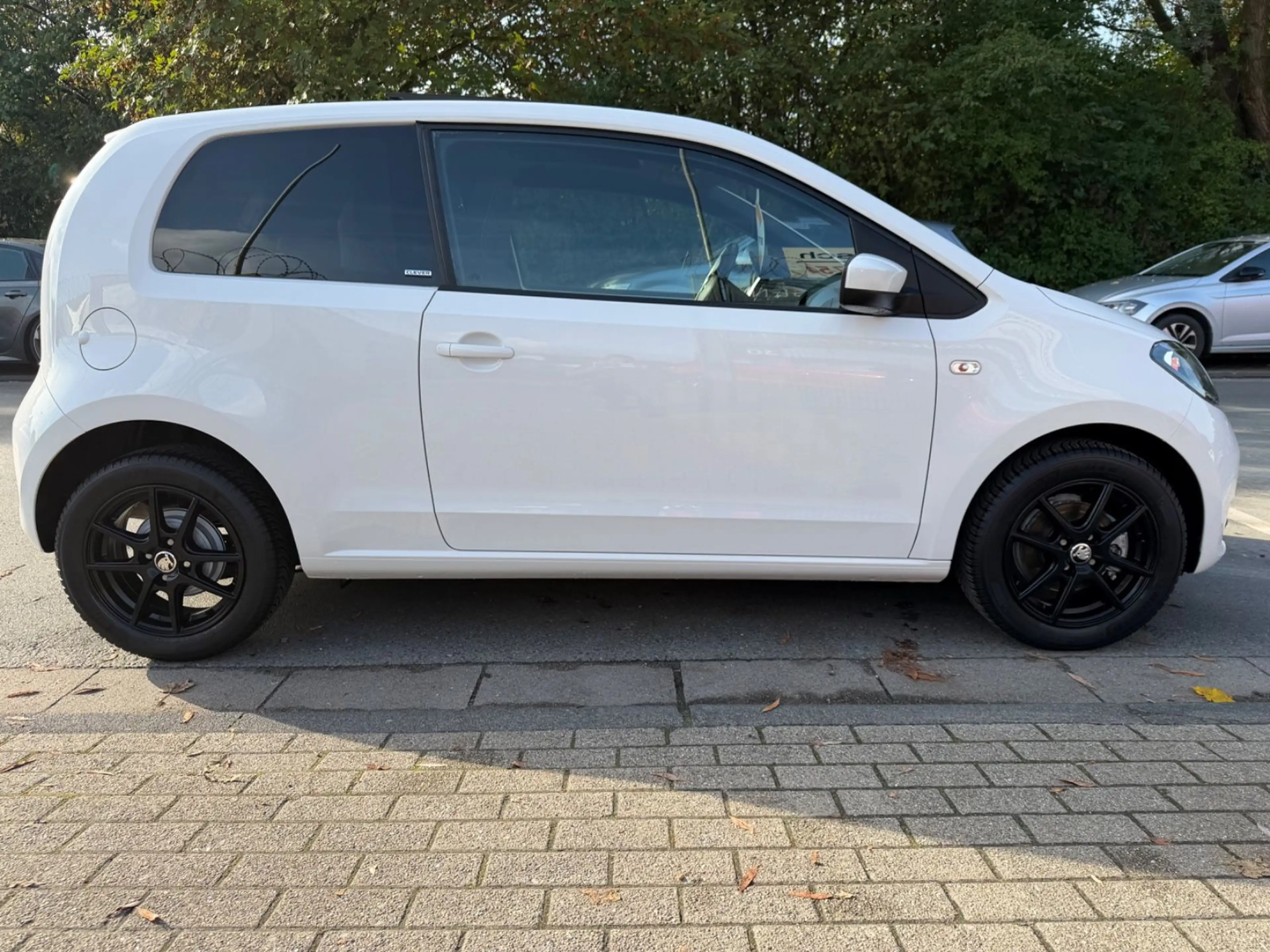 Skoda Citigo CLEVER Panorma TÜV/Service Neu Garantie — photo 7