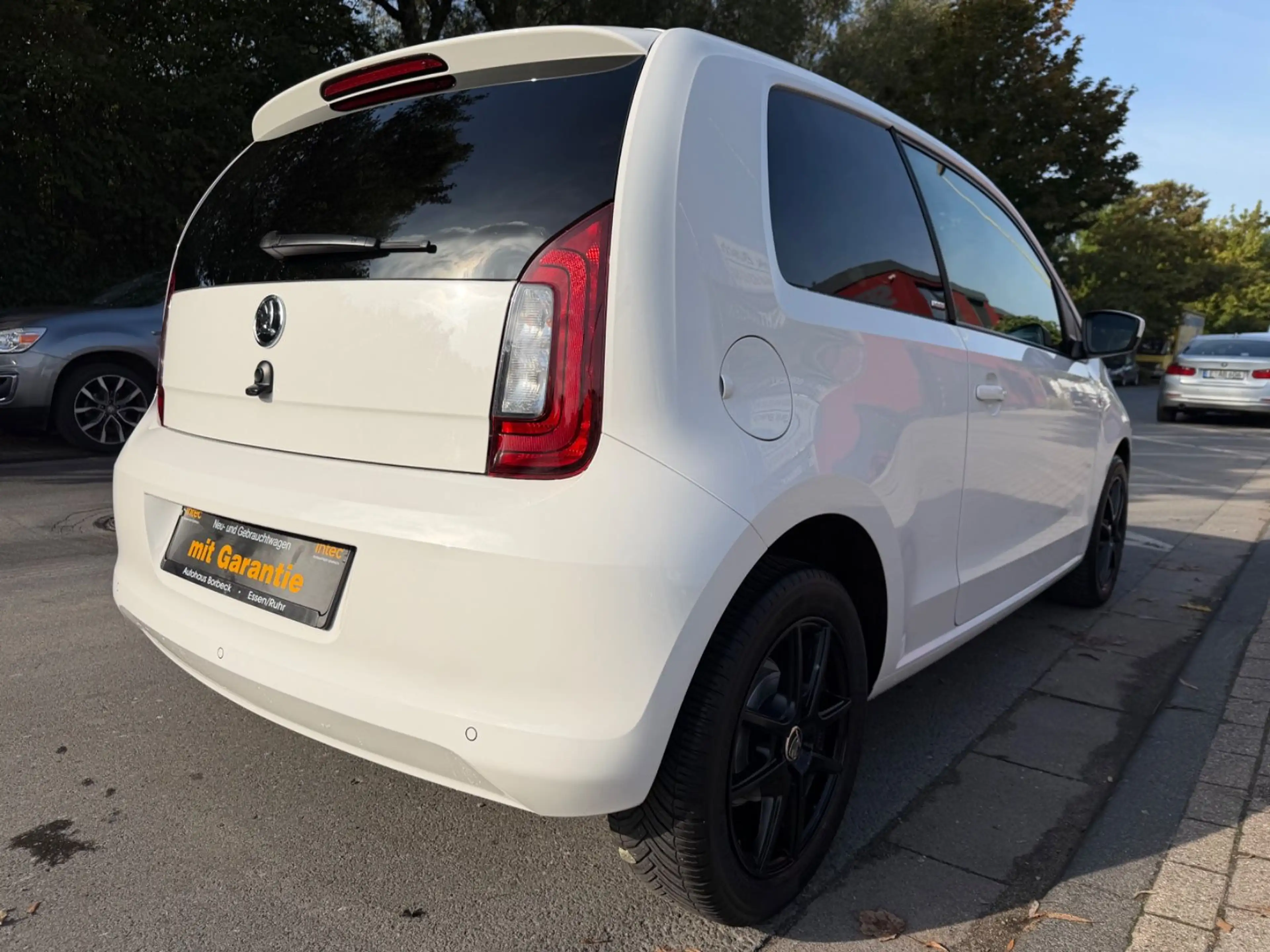Skoda Citigo CLEVER Panorma TÜV/Service Neu Garantie — photo 4