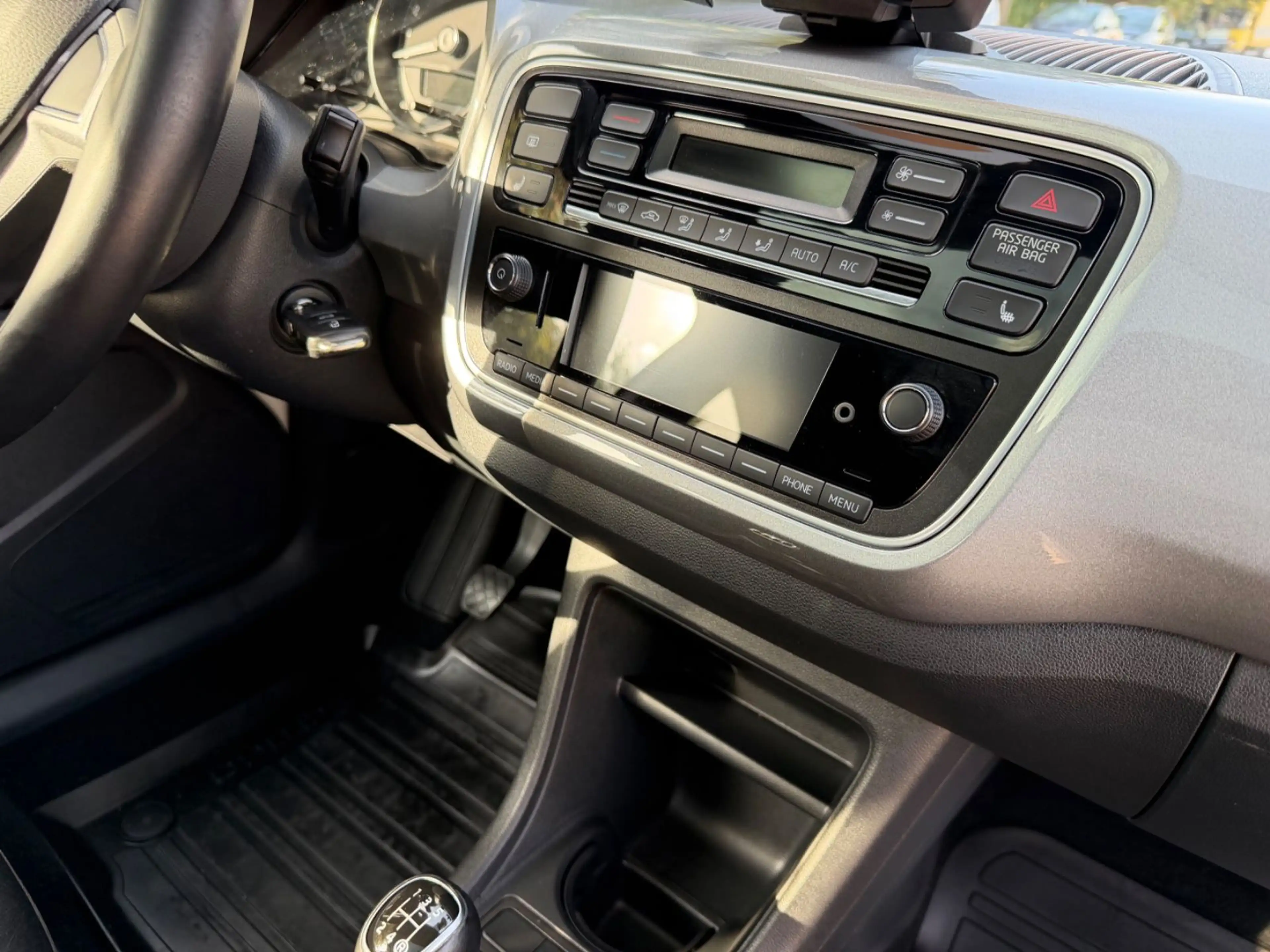 Skoda Citigo CLEVER Panorma TÜV/Service Neu Garantie — photo 14