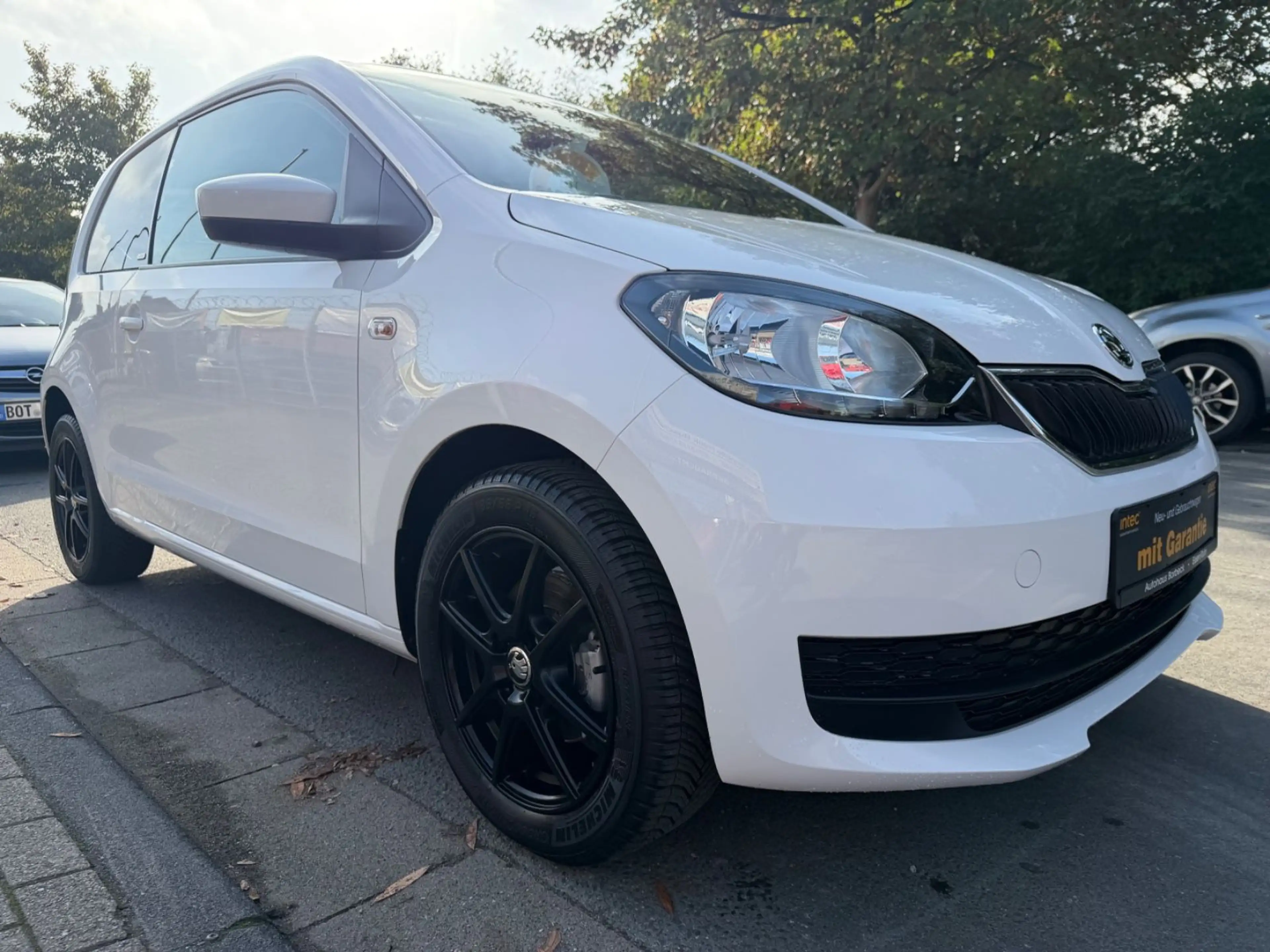 Skoda Citigo CLEVER Panorma TÜV/Service Neu Garantie — photo 3