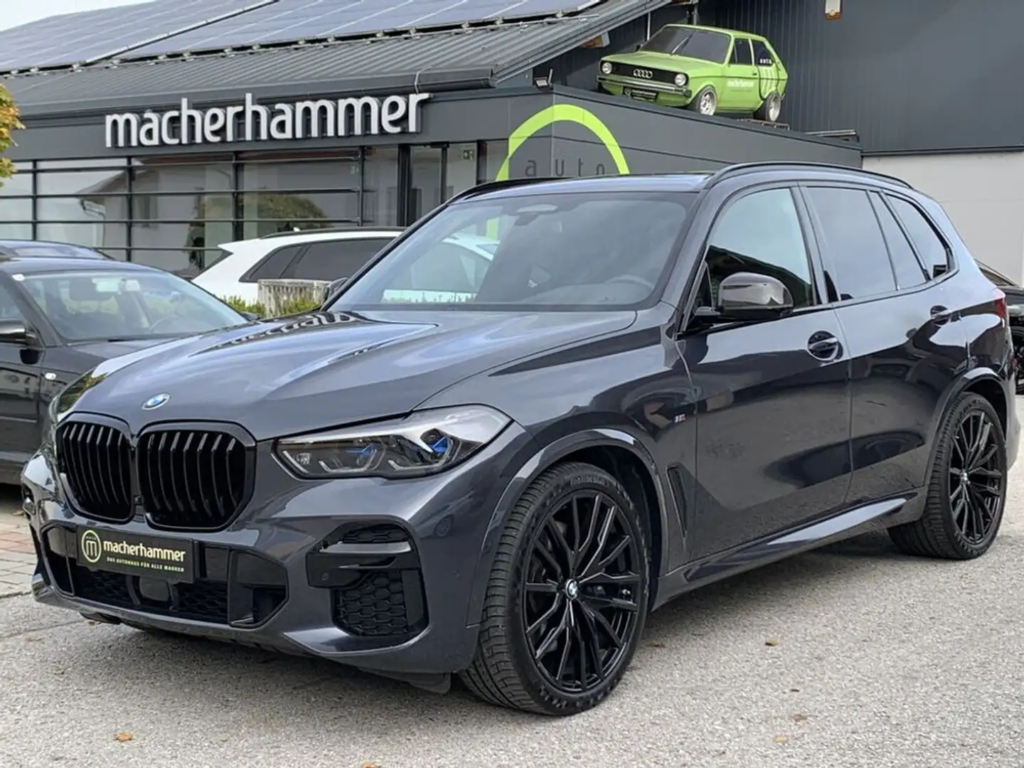 BMW X5 M 50 i M-SPORT*ACC*PANO*360*STHZG*LASER*HUD*22'' Grau - 1