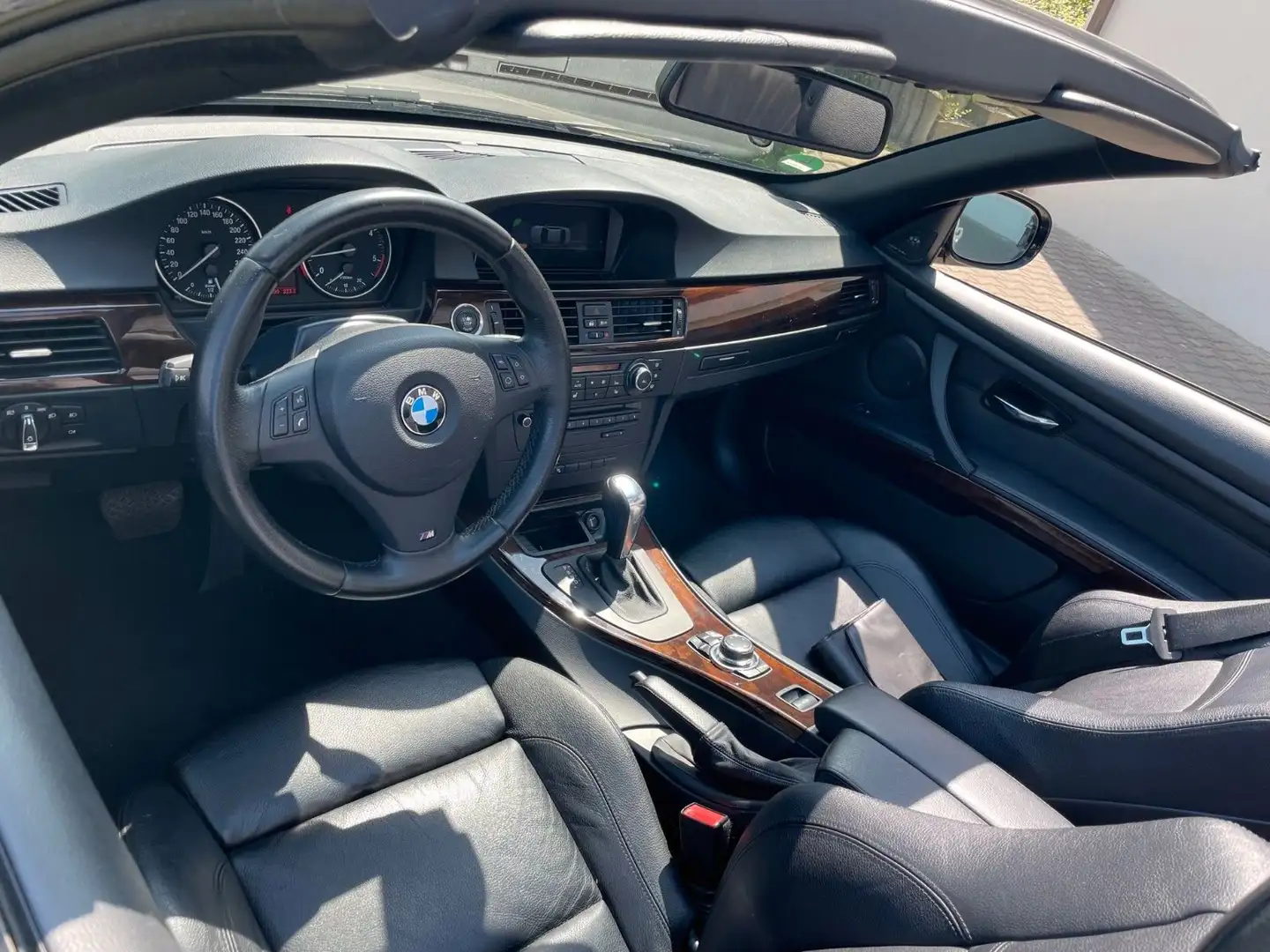 BMW 330 330dA Cabrio Bronze - 2