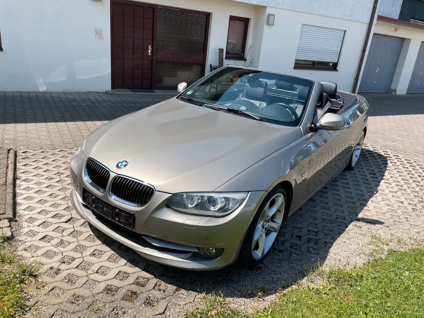 BMW 330 330dA Cabrio Bronze - 1