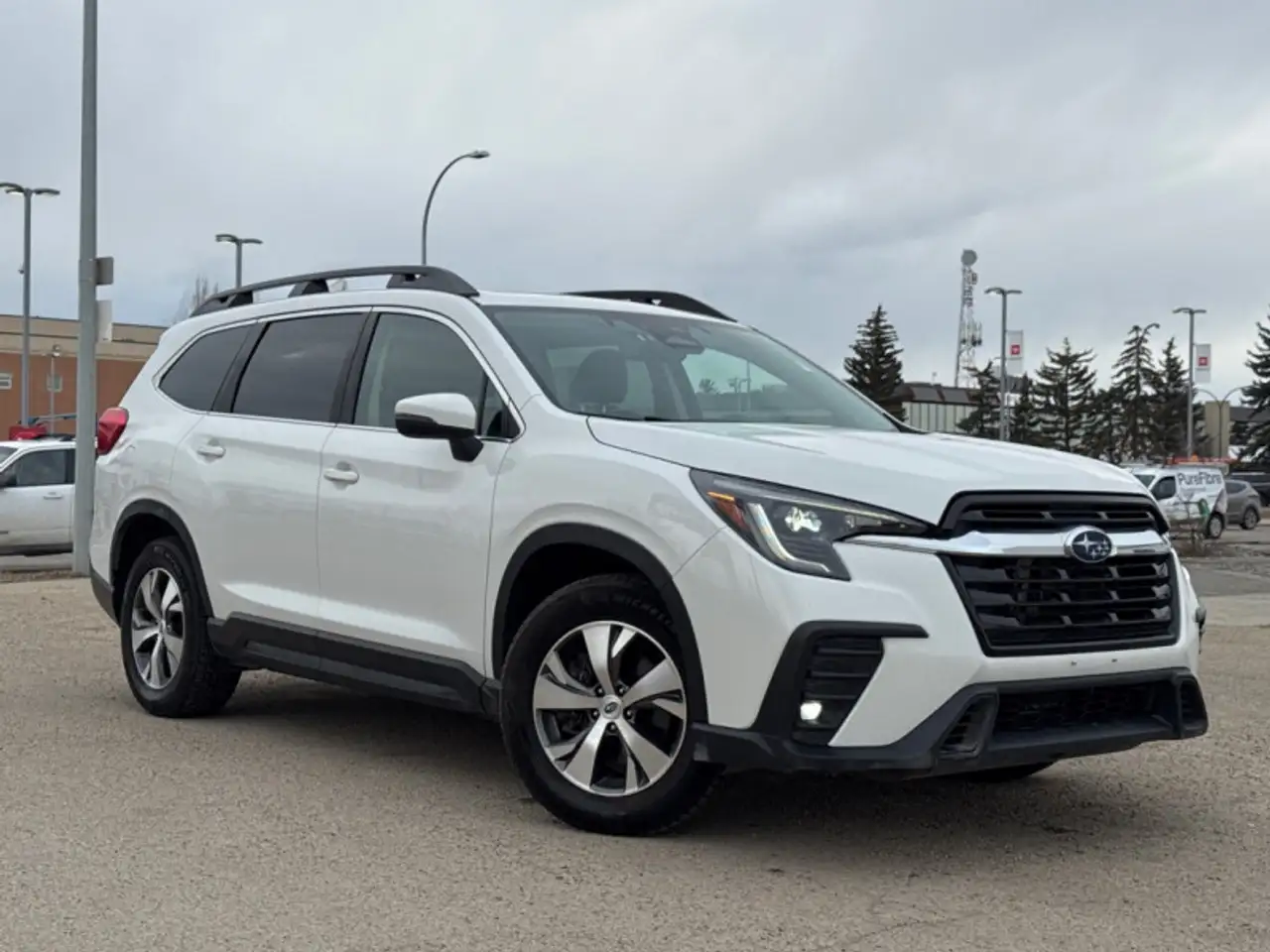 Subaru Ascent photo Subaru Ascent