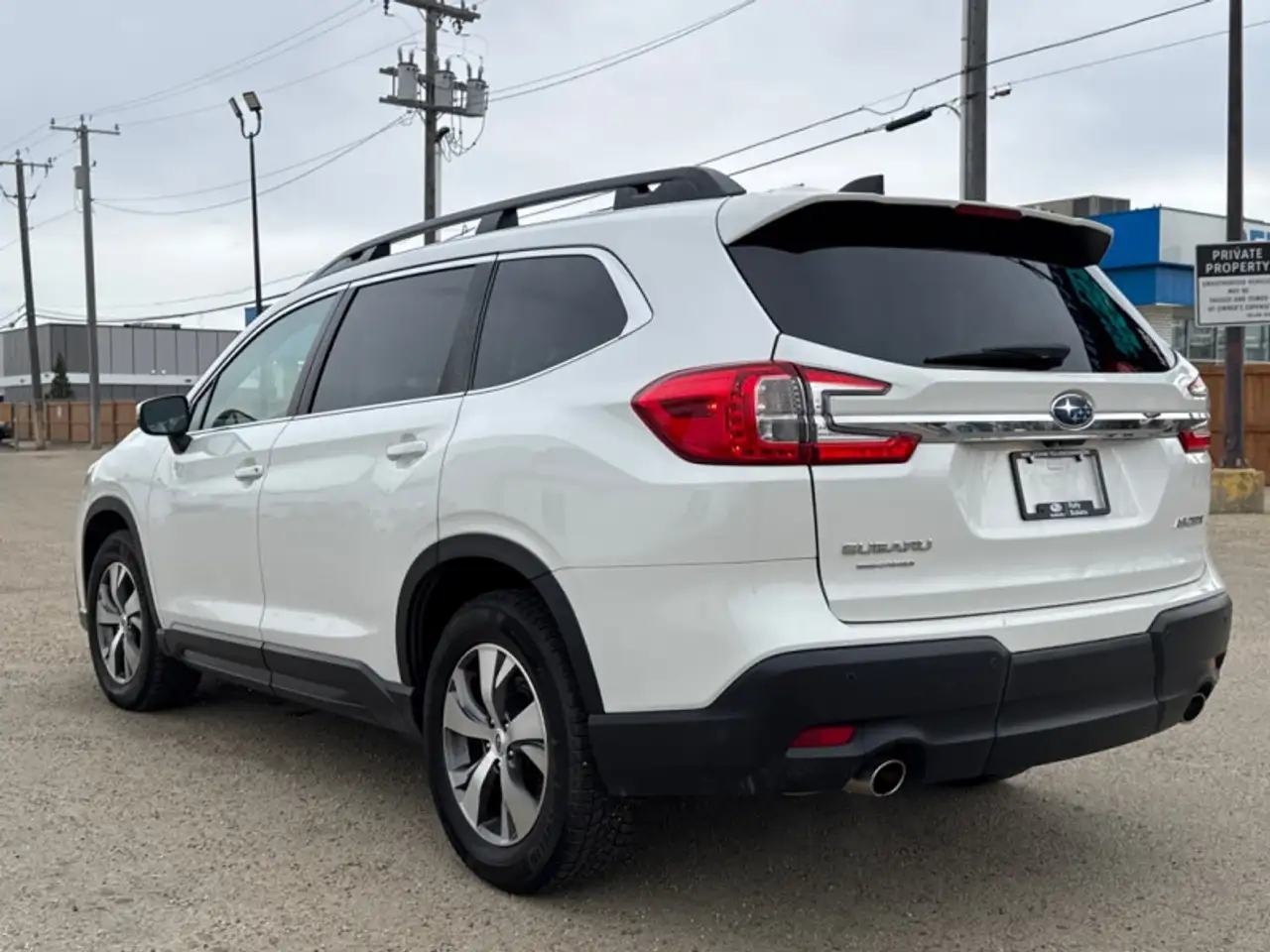 Subaru Ascent photo Subaru Ascent