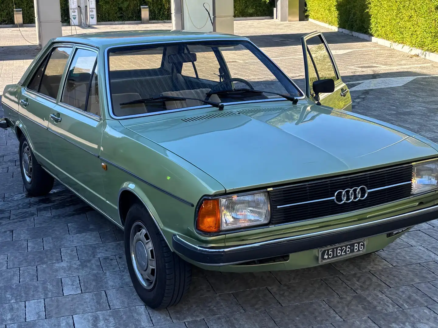 Audi 80 1.6 Typ82 b1 Verde - 1