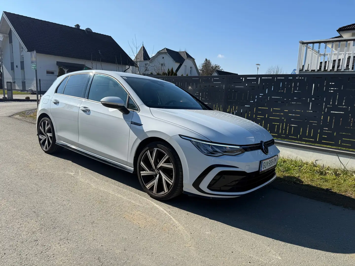 Volkswagen Golf R-Line 1,5 TSI ACT - 1