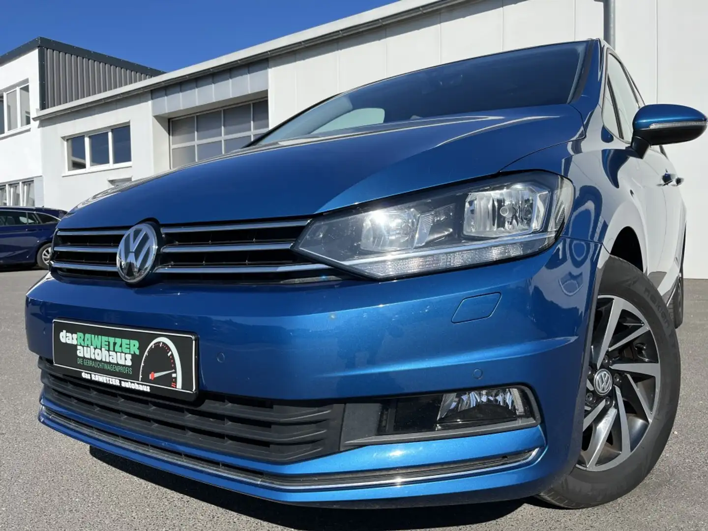 Volkswagen Touran 1.6 TDI Join 94€ m.20% Anzahlung Navi ACC SHZ PD Modrá - 1