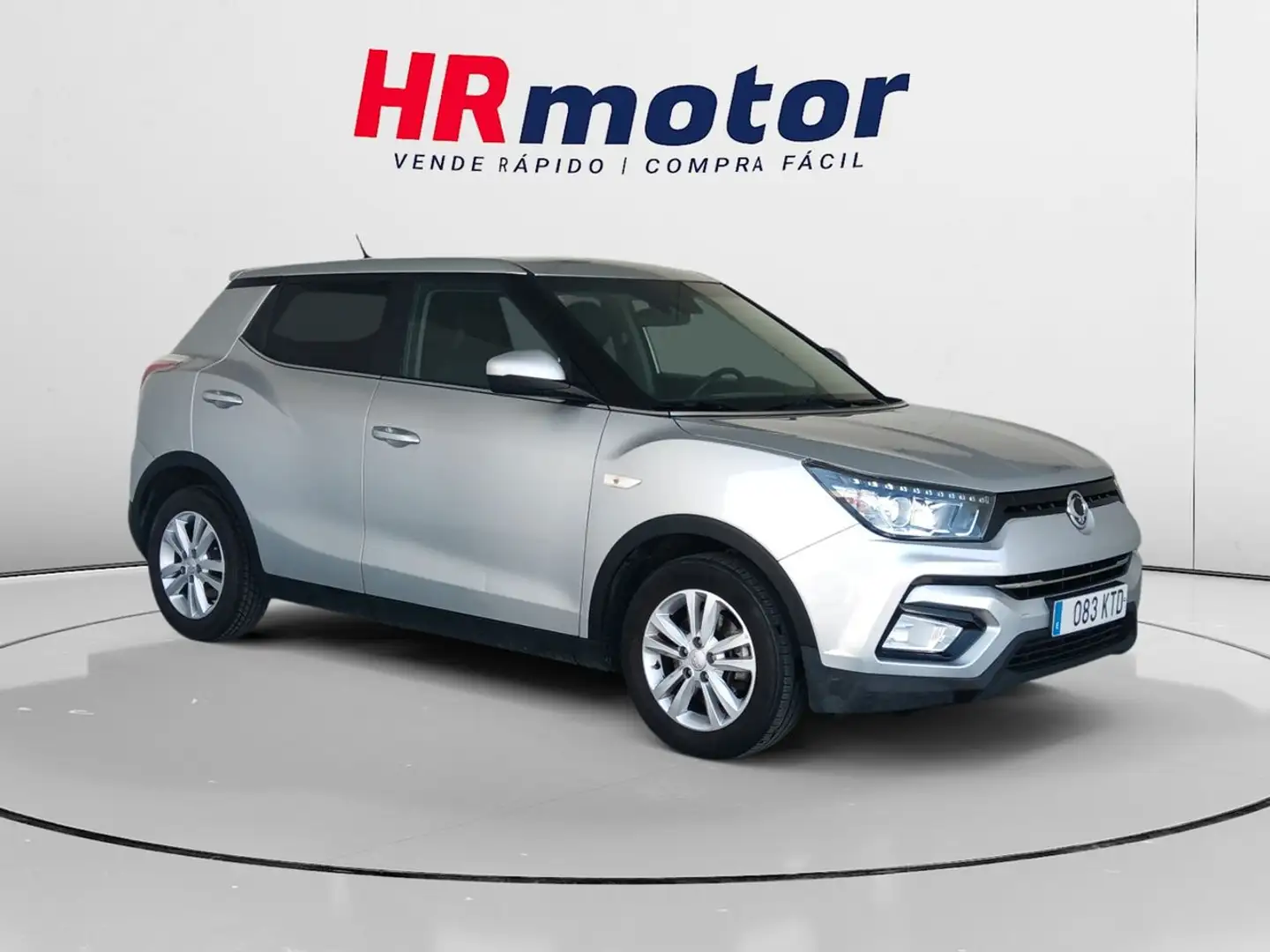 SsangYong Tivoli G16 Premium 4x2 Gris - 1