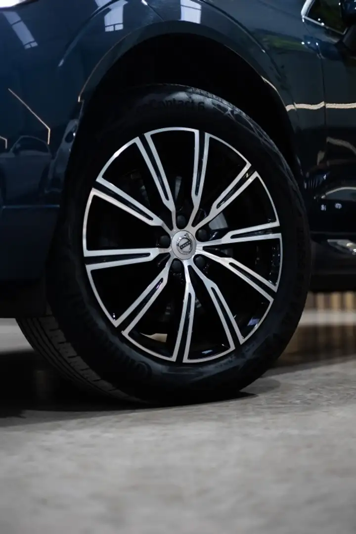 Volvo XC60 D4 Inscription AWD Aut. Bleu - 2