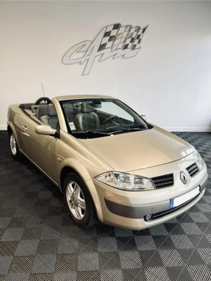 Renault Megane II 1.6 16V 115CH CONFORT AUTHENTIQUE