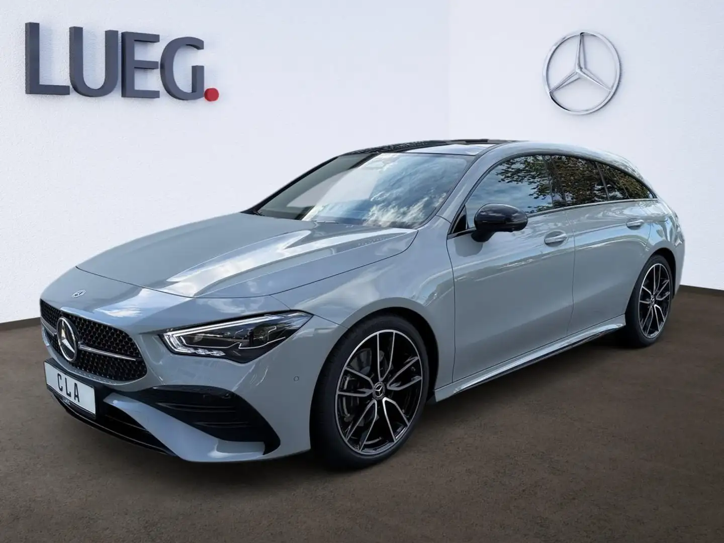 Mercedes-Benz CLA 200 Shooting Brake AMG-SPECIAL-EDITION+360° Grau - 2