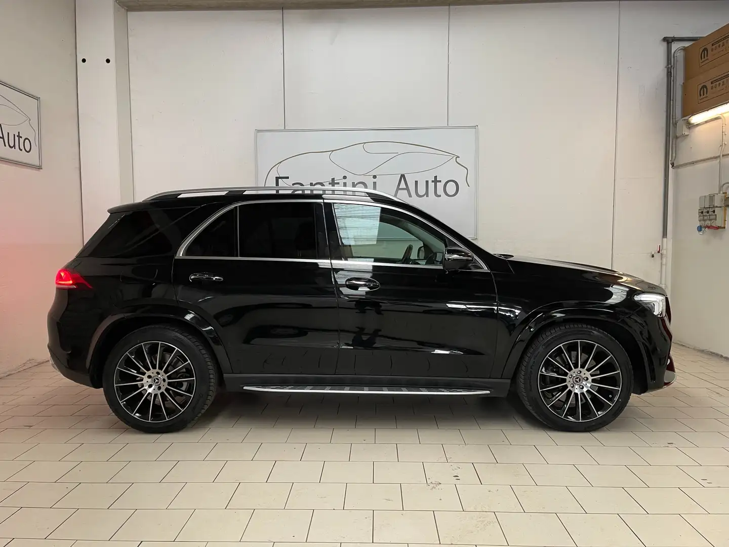 Mercedes-Benz GLE 300 d Premium Plus AMG Line 4matic auto-LEGGI SOTTO Noir - 2