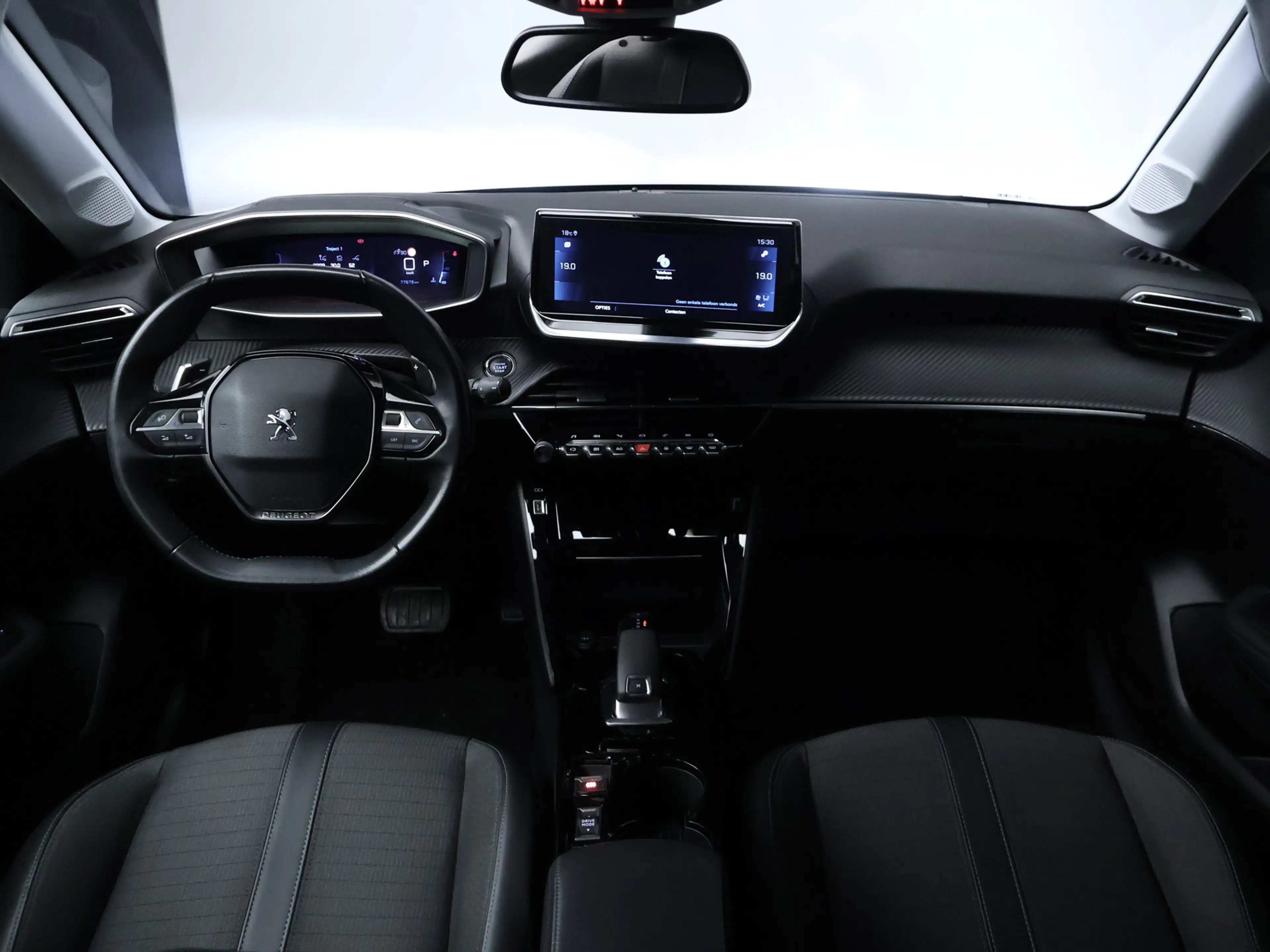 Peugeot 208 1.2 PureTech GT-line Sport (APPLE CARPLAY,NAVI,CAM — photo 7
